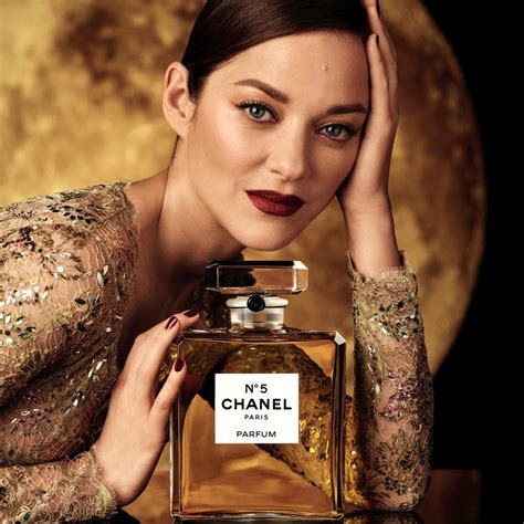 chanel no 5 actress 2020|Chanel no 5 movie.